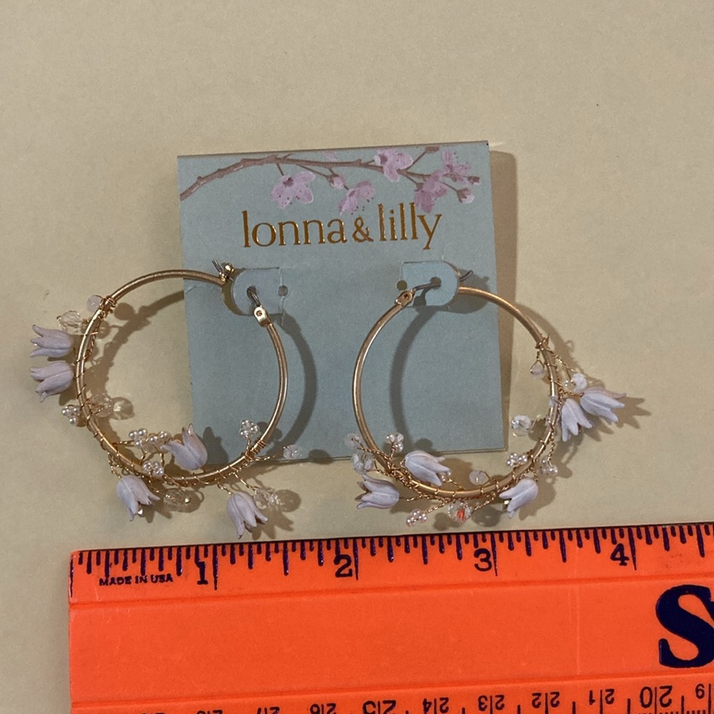 NWT Ionna & Lilly, Gold floral and beaded Hoop Earings - Picture 6 of 7